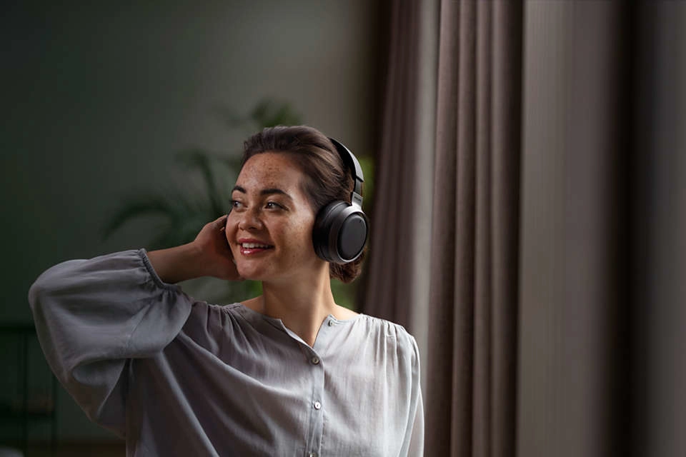 Fidelio Wireless Headphone