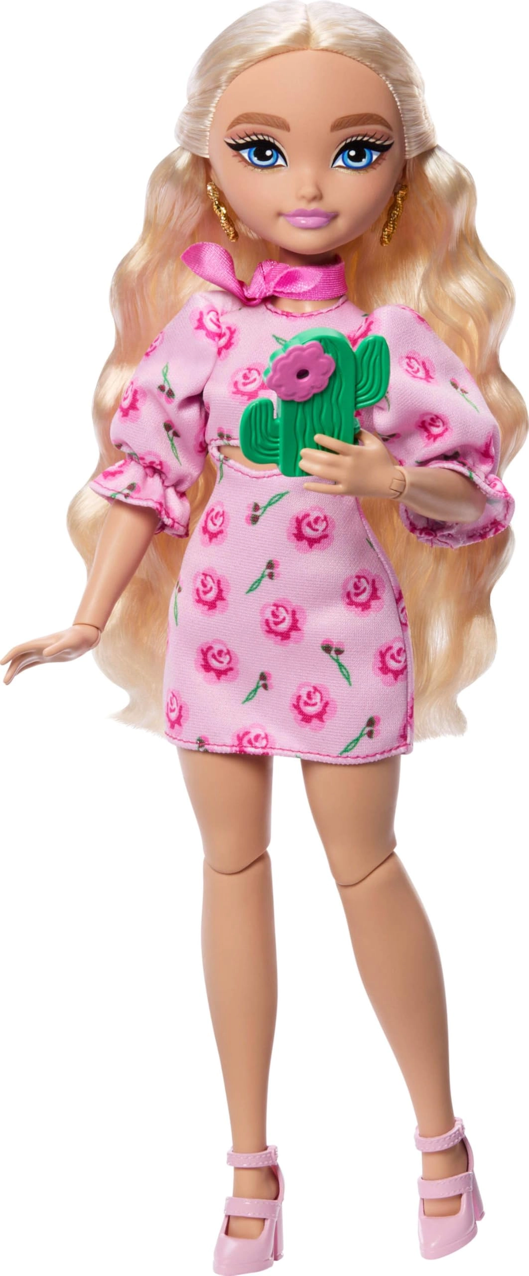 Malibu Fashion Doll - Roller Skating Blonde Hair 9 Makeup Themed Pieces Ages 4+