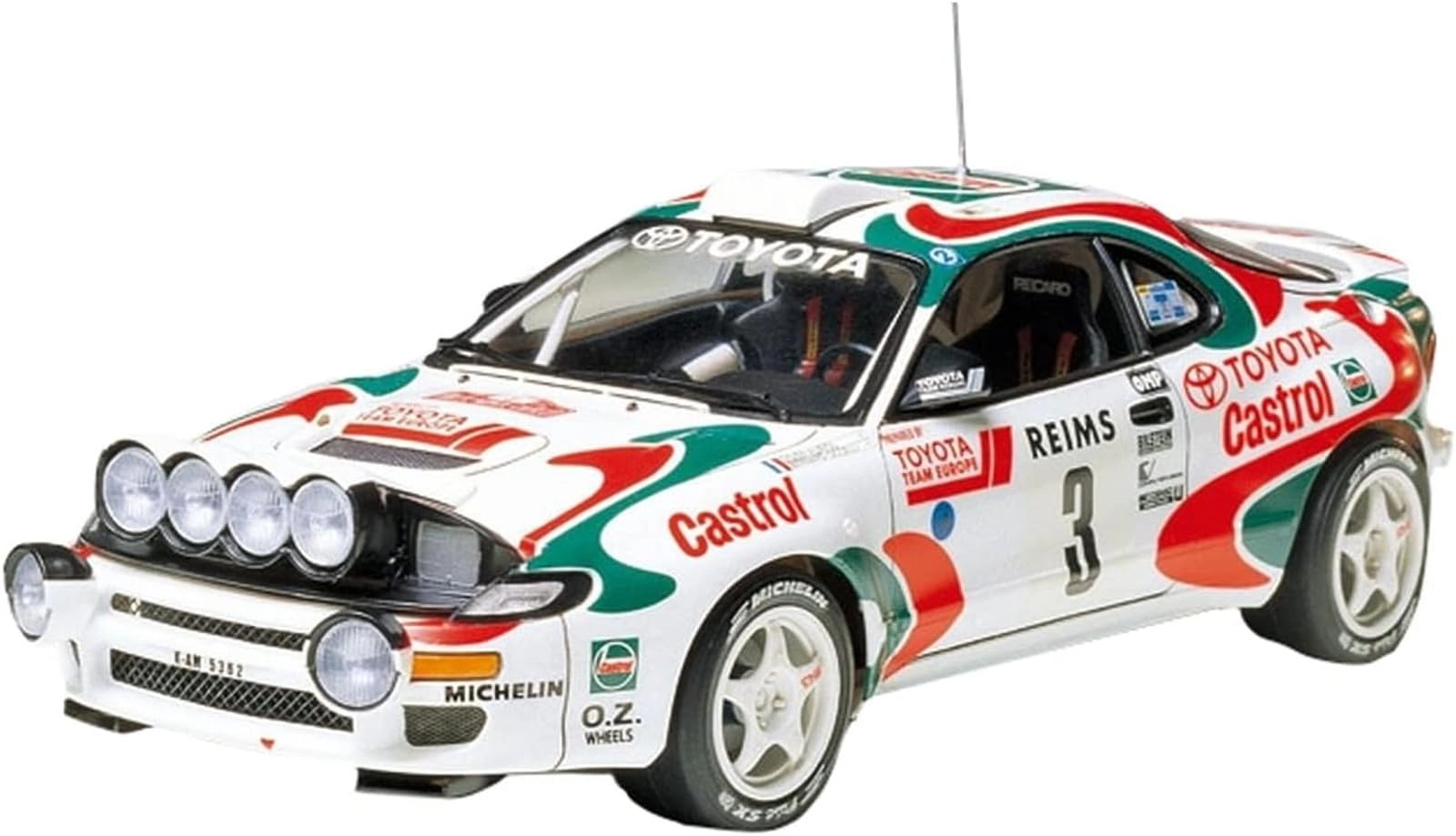Tamiya Castrol Celica Model Kit (300024125) - 1:24