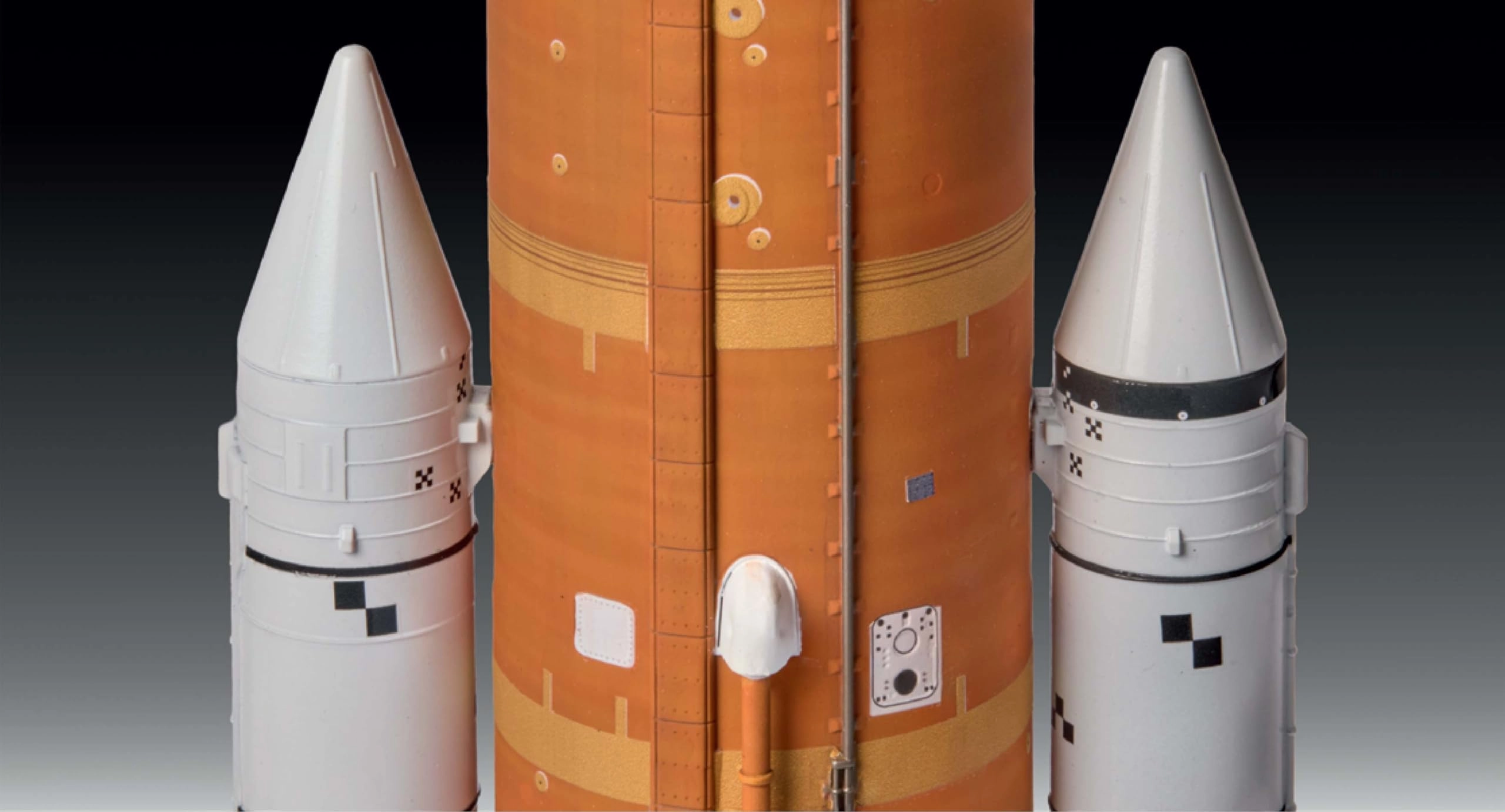 Carrera Revell Europe GmbH NASA Artemis Space Launch System (SLS ...