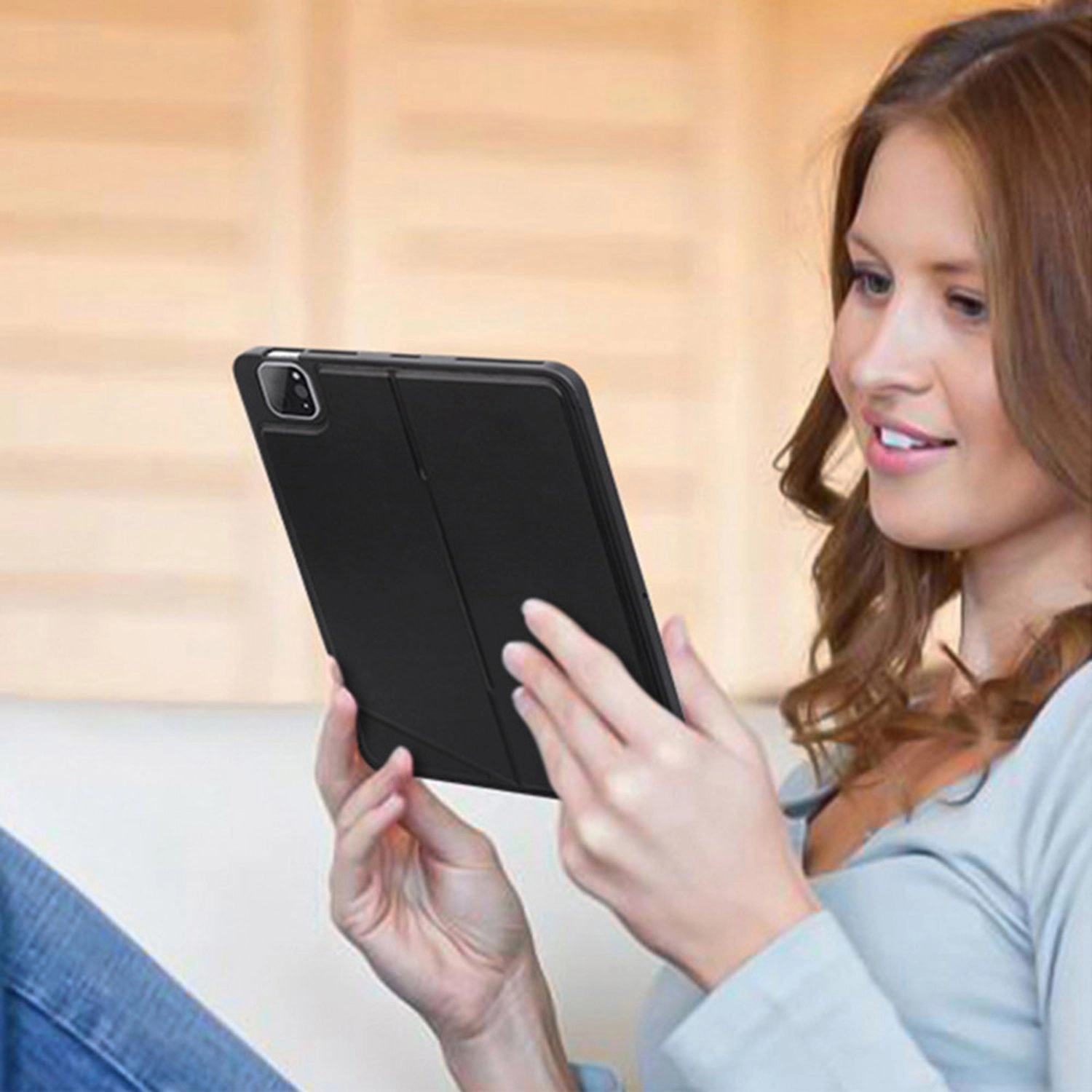 Keyboard Case for iPad Pro 11-inch (2024)