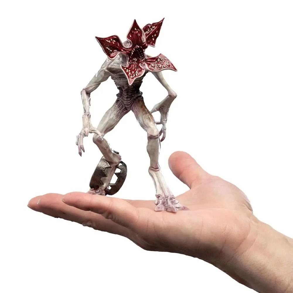 Wounded Demogorgon - Stranger Things Mini Epics - 17 cm (63338)