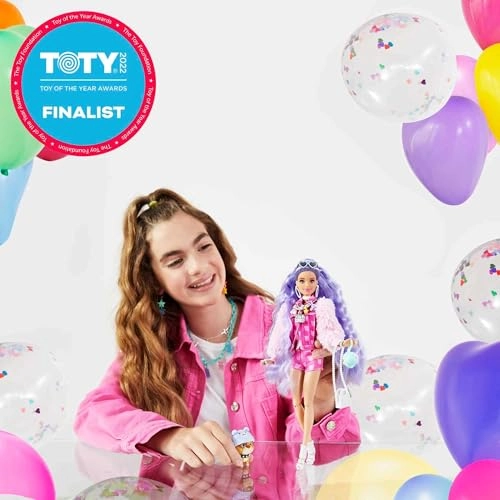 Barbie Extra - Periwinkle Hair Pink Teddy Bear Print Denim Jacket & Matching Shorts 15 pieces Ages 3+