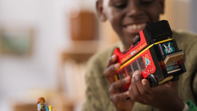 City Double-Decker Sightseeing Bus (60407) - Red 5 minifigures