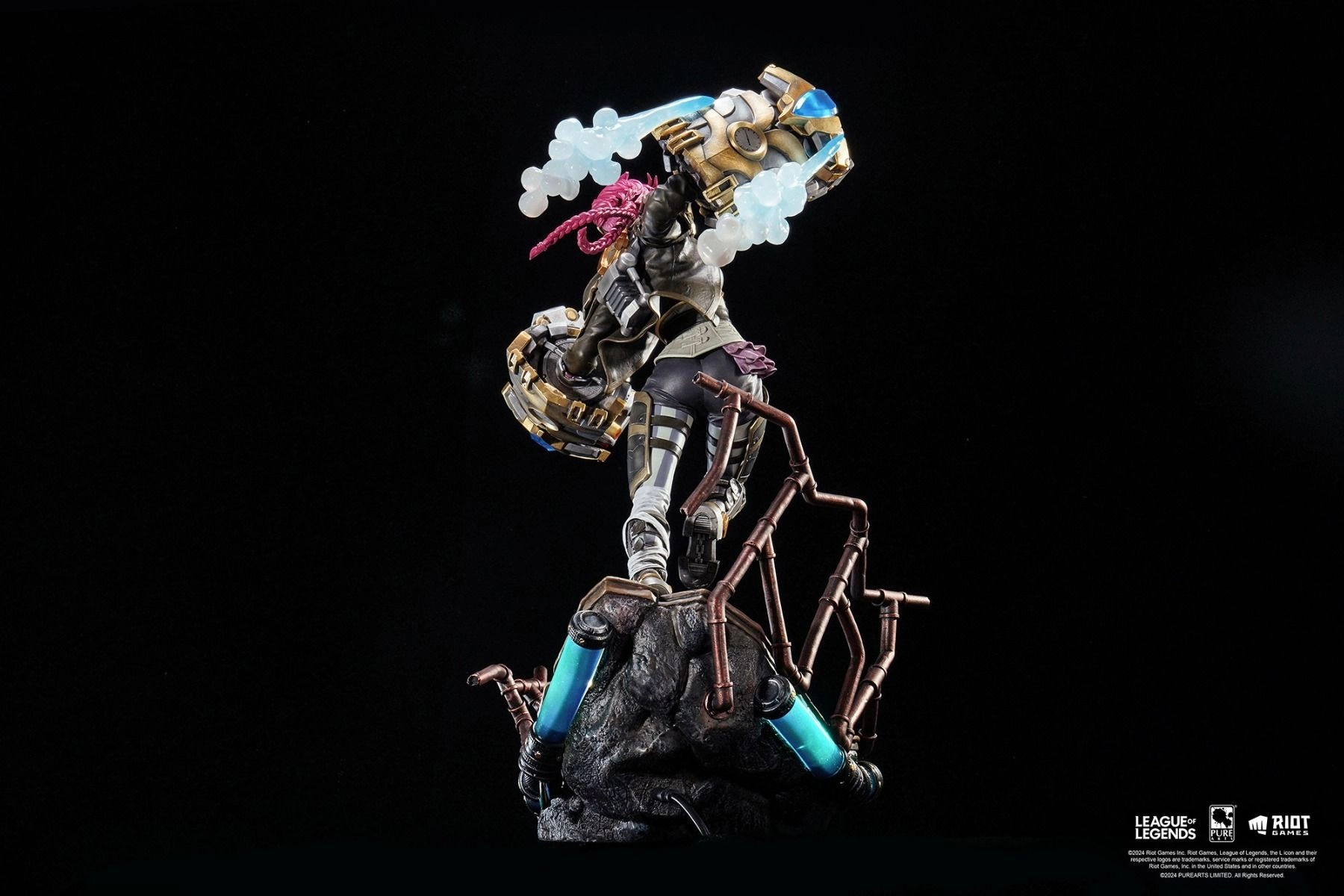 Vi - League of Legends - 1:6 Scale Statue