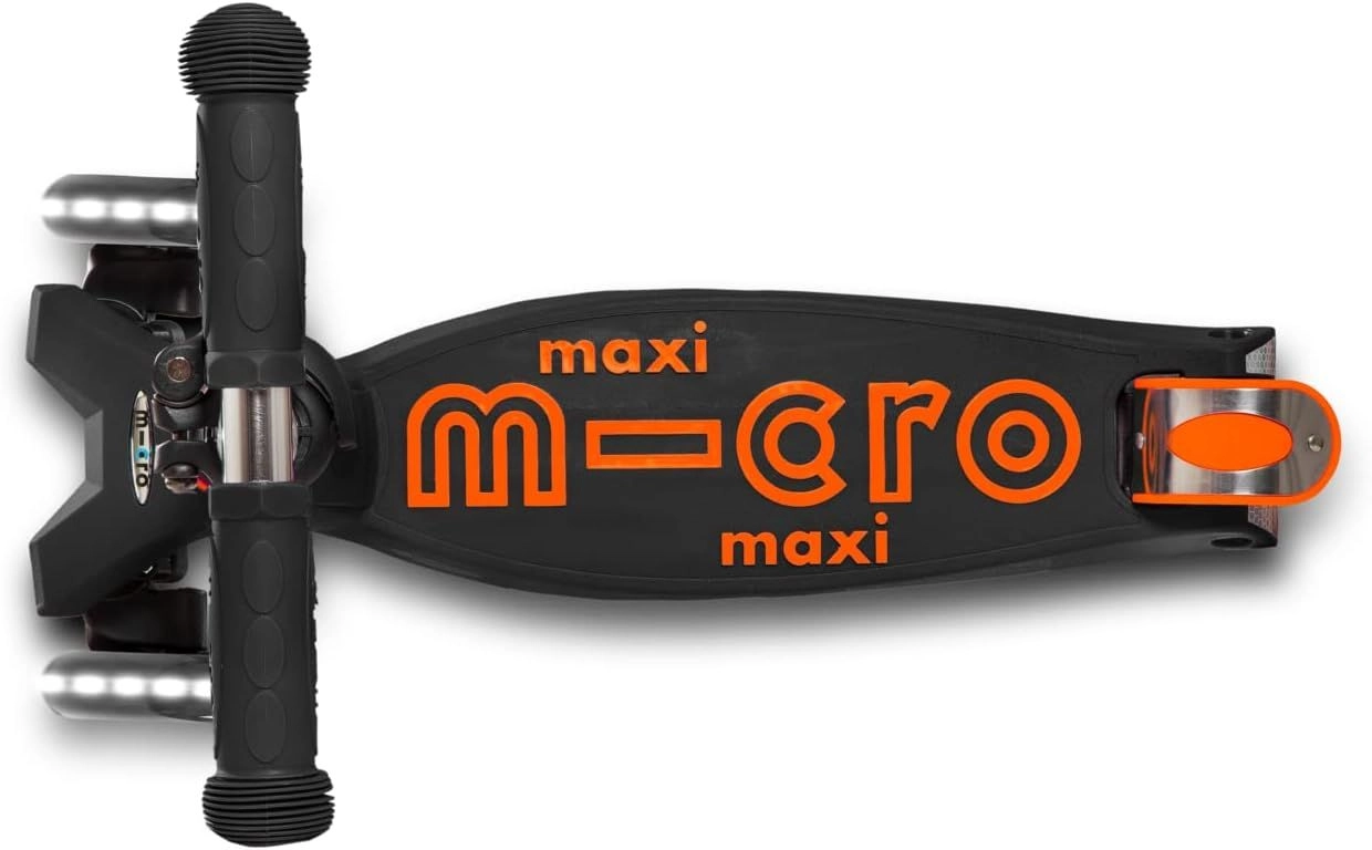 Maxi Deluxe 3-Wheel Kick Scooter – 120/80 mm LED