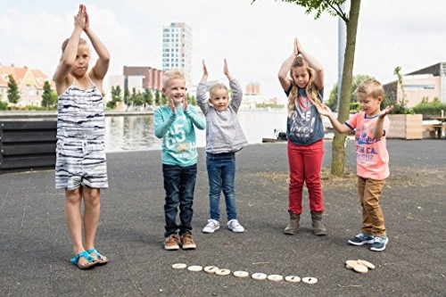 Moves - 6 Years + 1 pieces