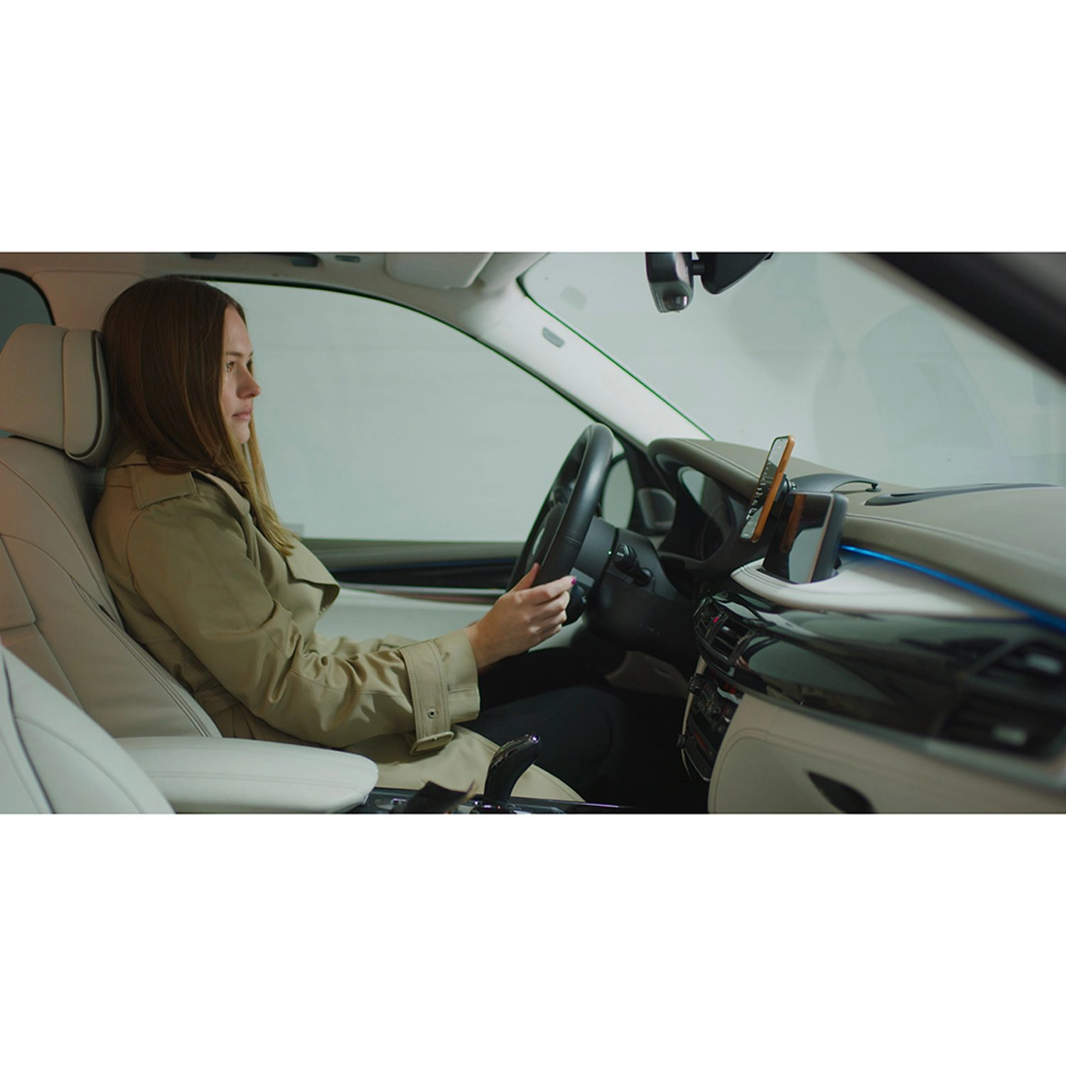 Magnetic Dashboard Mobile Holder