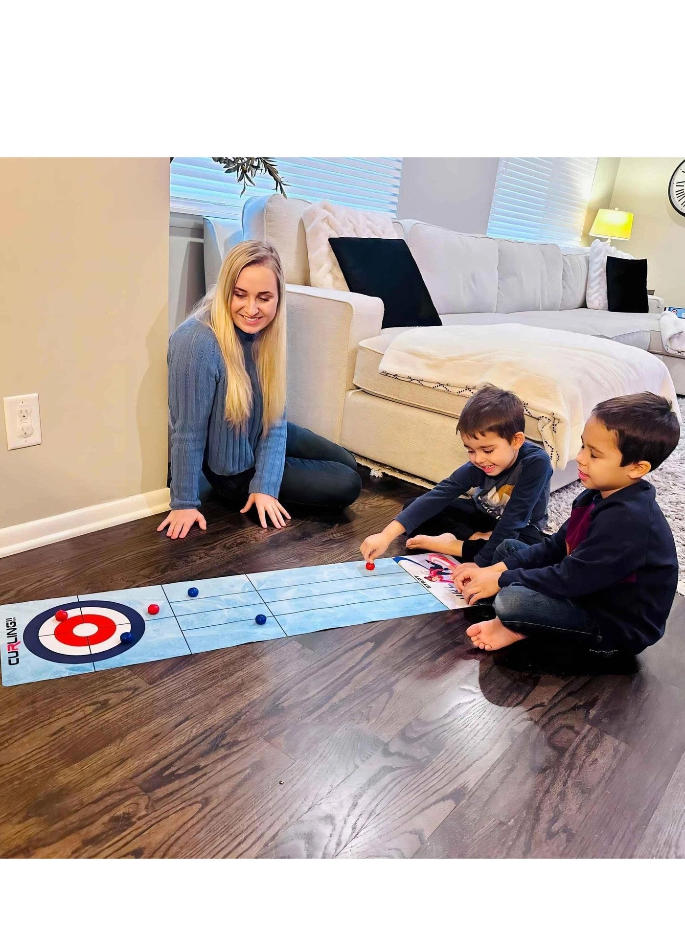 Tabletop Curling Strategy Game - Multicolour