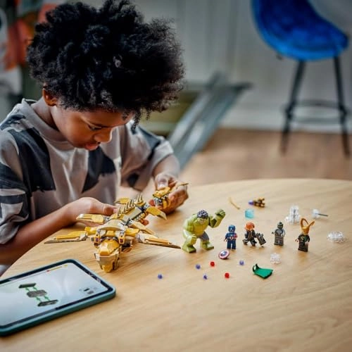 Marvel The Avengers vs. The Leviathan