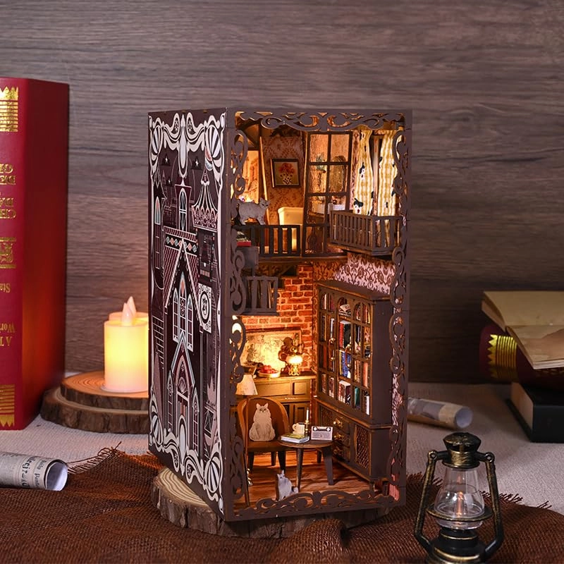 Book Nook Kit