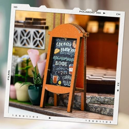 Miniature Dollhouse Kit - Paper Green