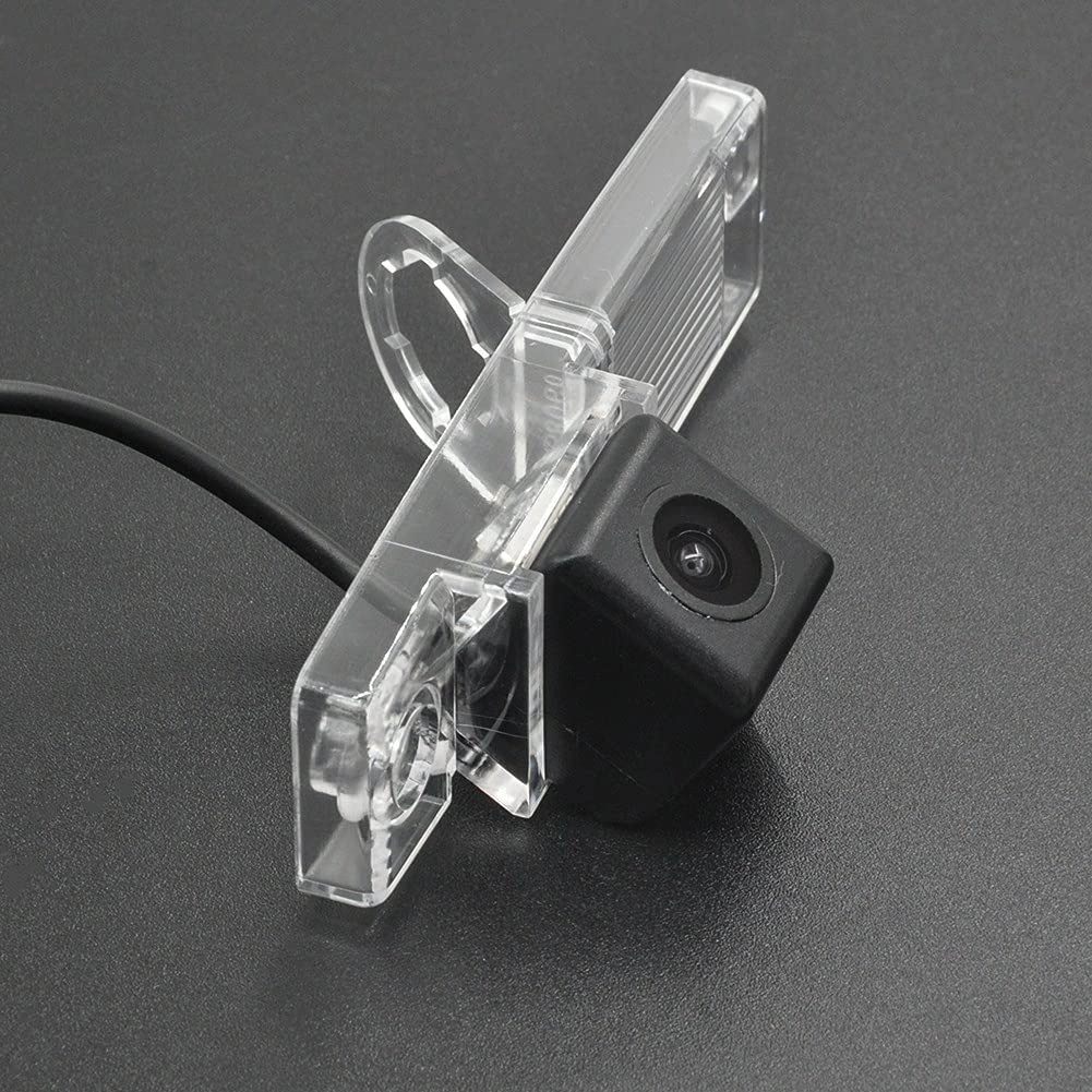 Rear View Reverse Backup Tracks Camera - 728 x 512