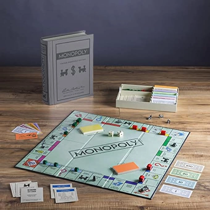 Monopoly: Vintage Bookshelf Edition