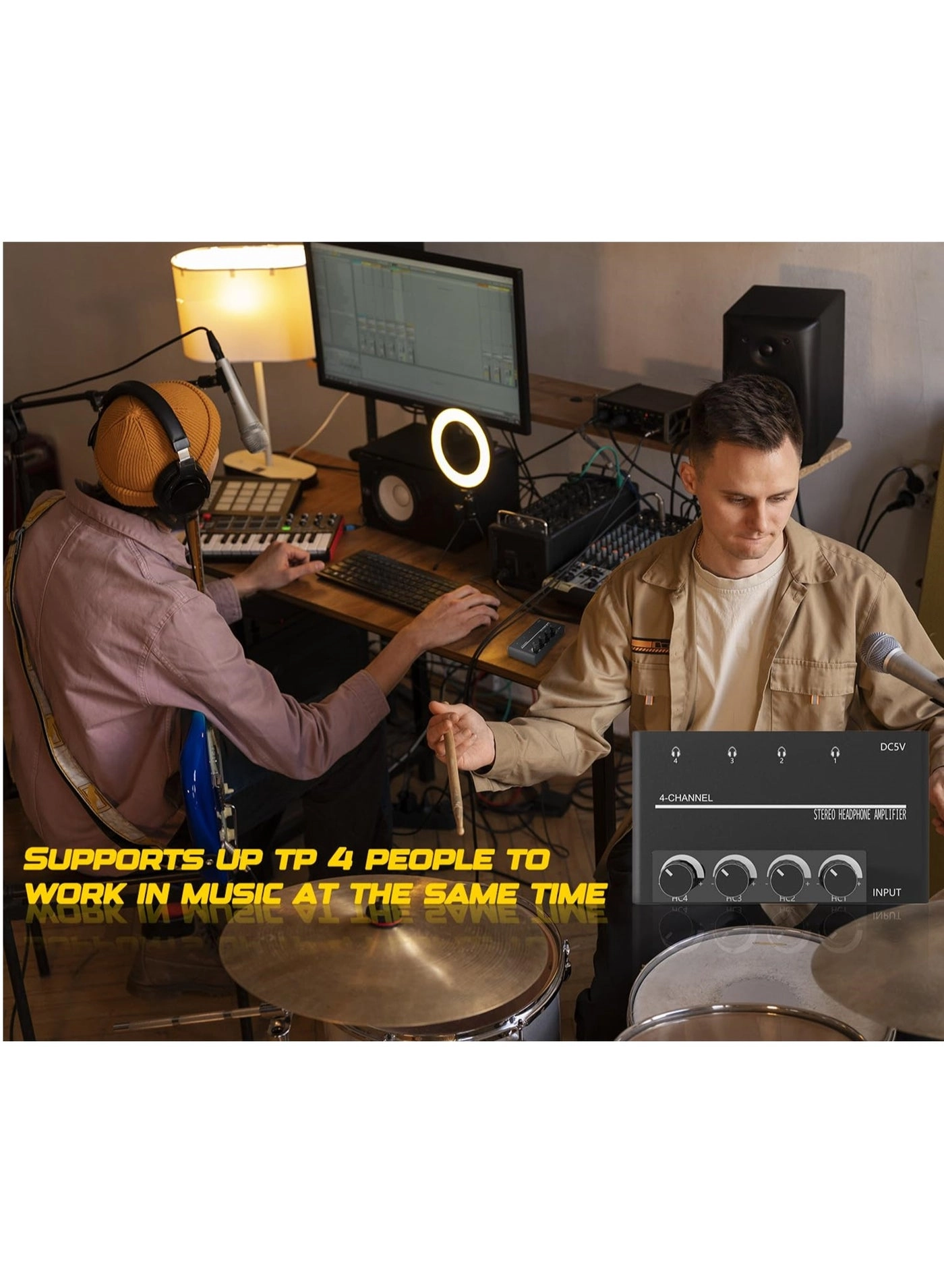 4-Channel Headphone Amplifier - 3.5mm 4 Outputs