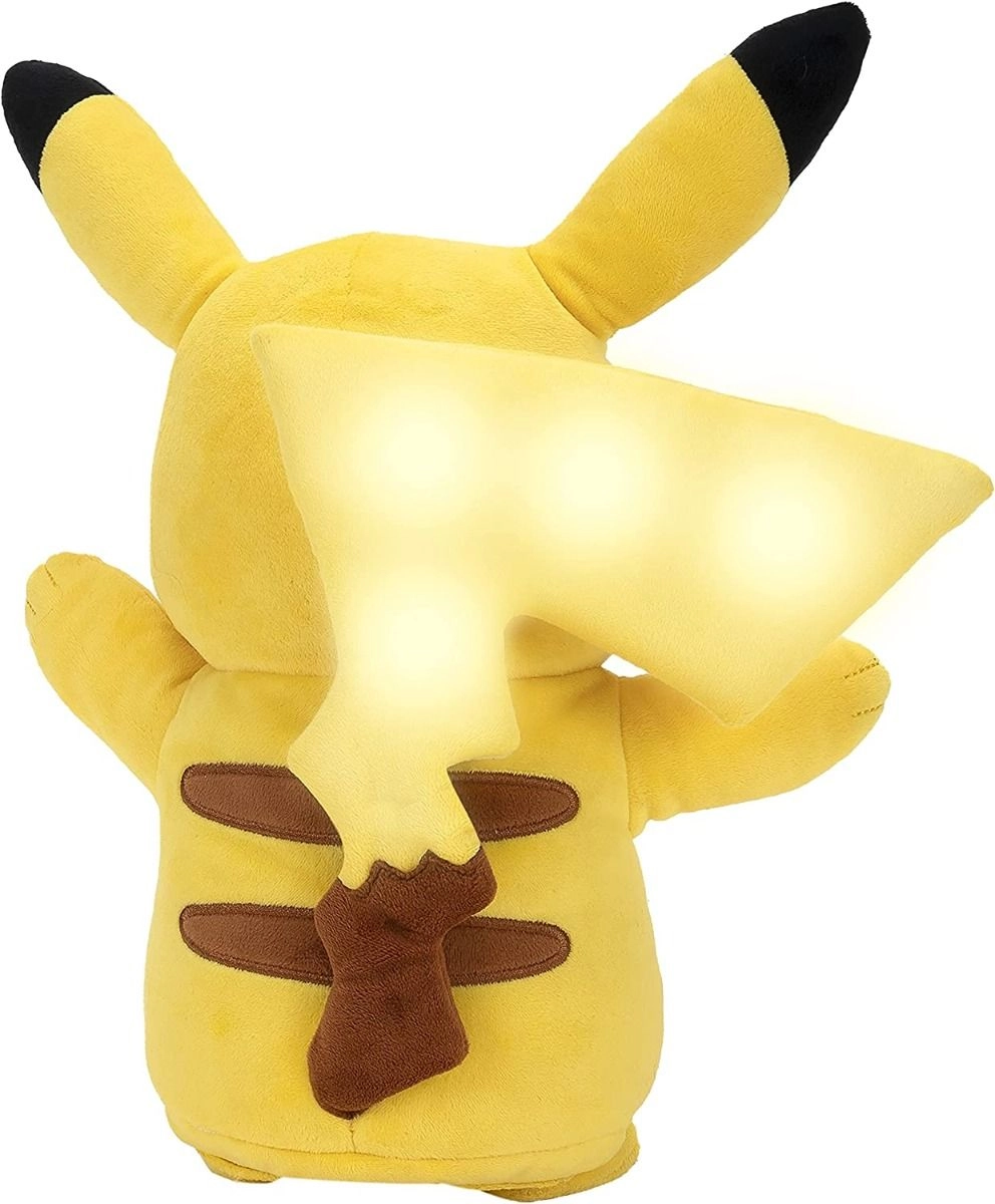 Pikachu Feature Deluxe 26.7 cm Plush - Sound effects