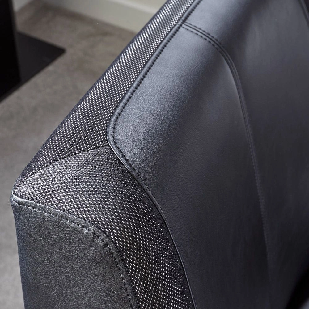 Premier Maxx - 4.1 RGB With Storage