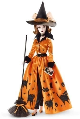 Barbie Fan Club Exclusive Halloween Haunt - Designed by Bill Greening Limited Edition of 3200 World Wide Ages 12+