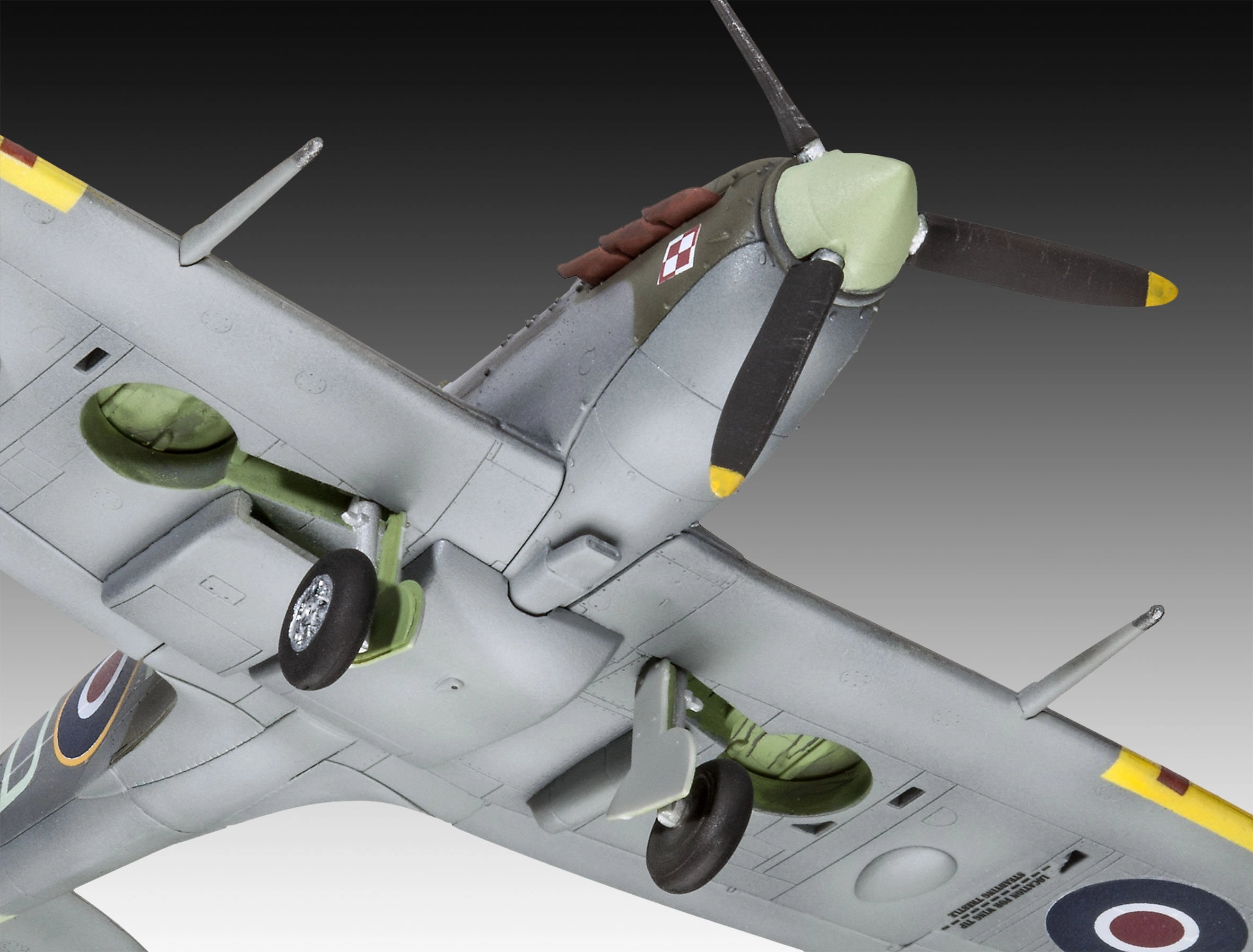 Supermarine Spitfire Mk.Vb - Unbuilt/Unpainted Model Kit (63897) - 1:72