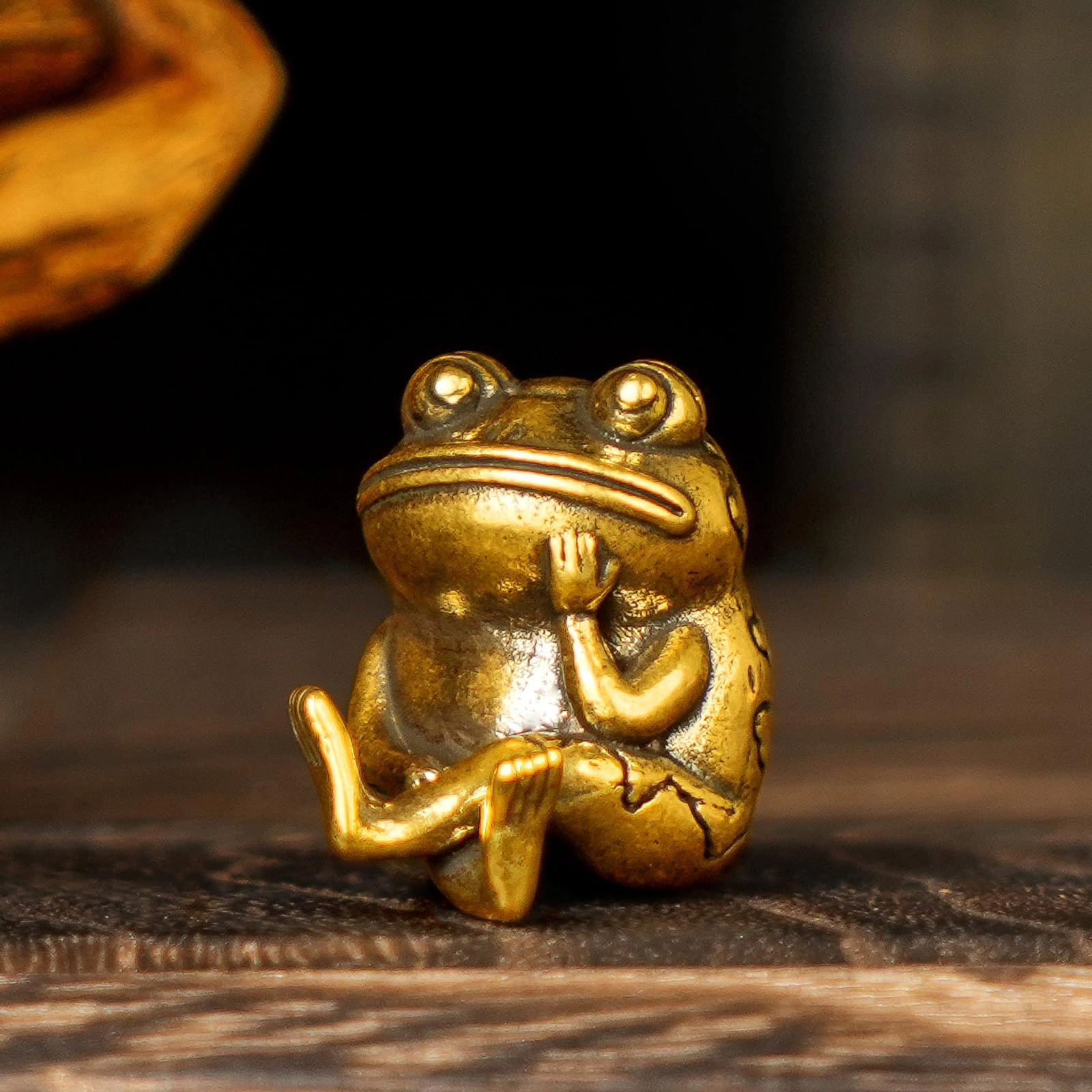 Retro Frog Statue - Brass