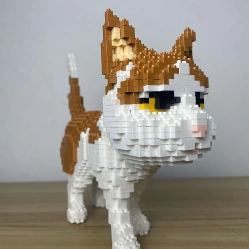 Little Yellow Cat Model - 1278 pcs