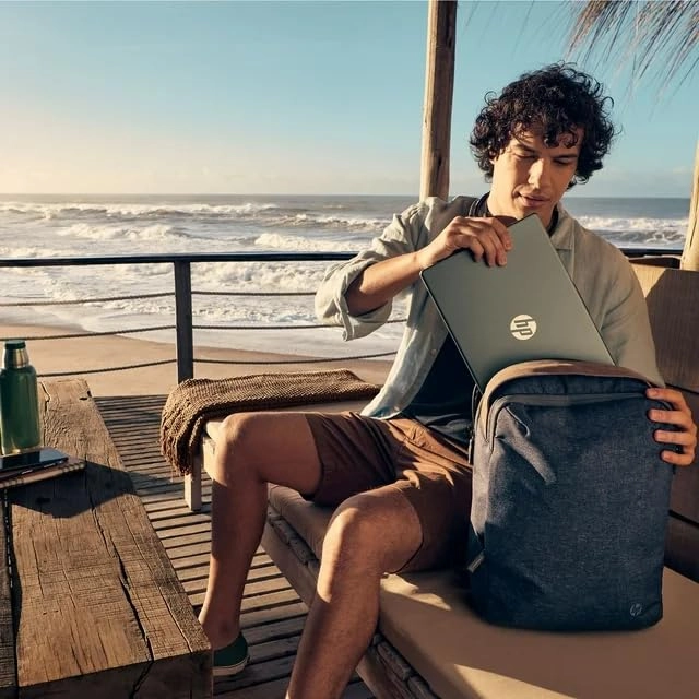 14-EP0792 - 14'' Core i3-N305 8GB DDR4 256GB SSD