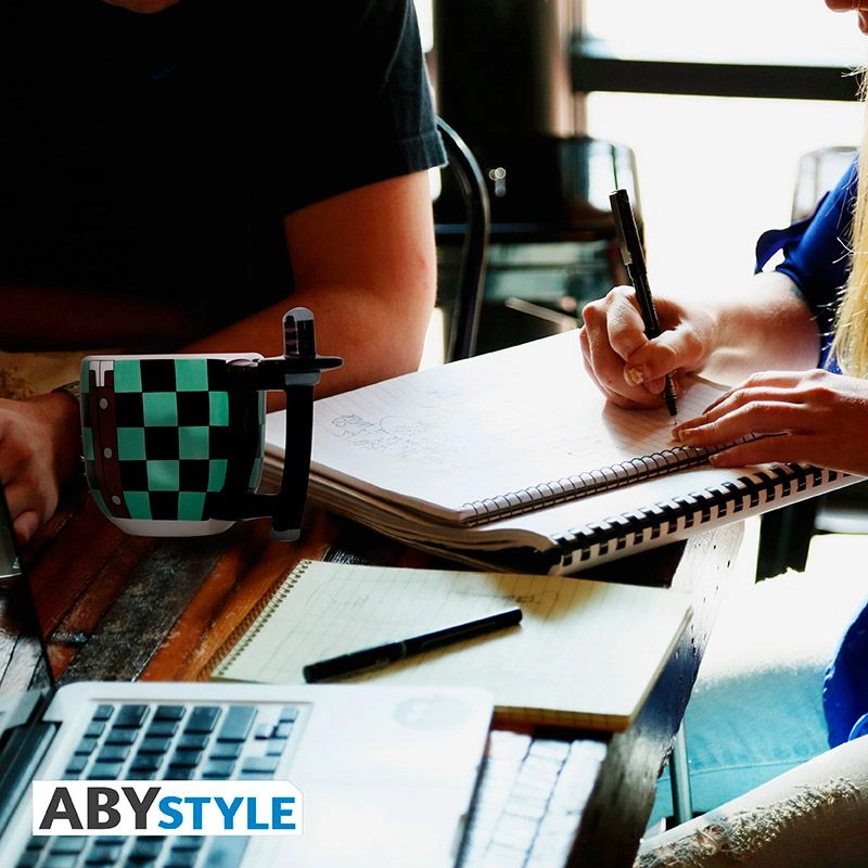 Demon Slayer Mug - 3D Tanjiro Sword Handle - 460 ml