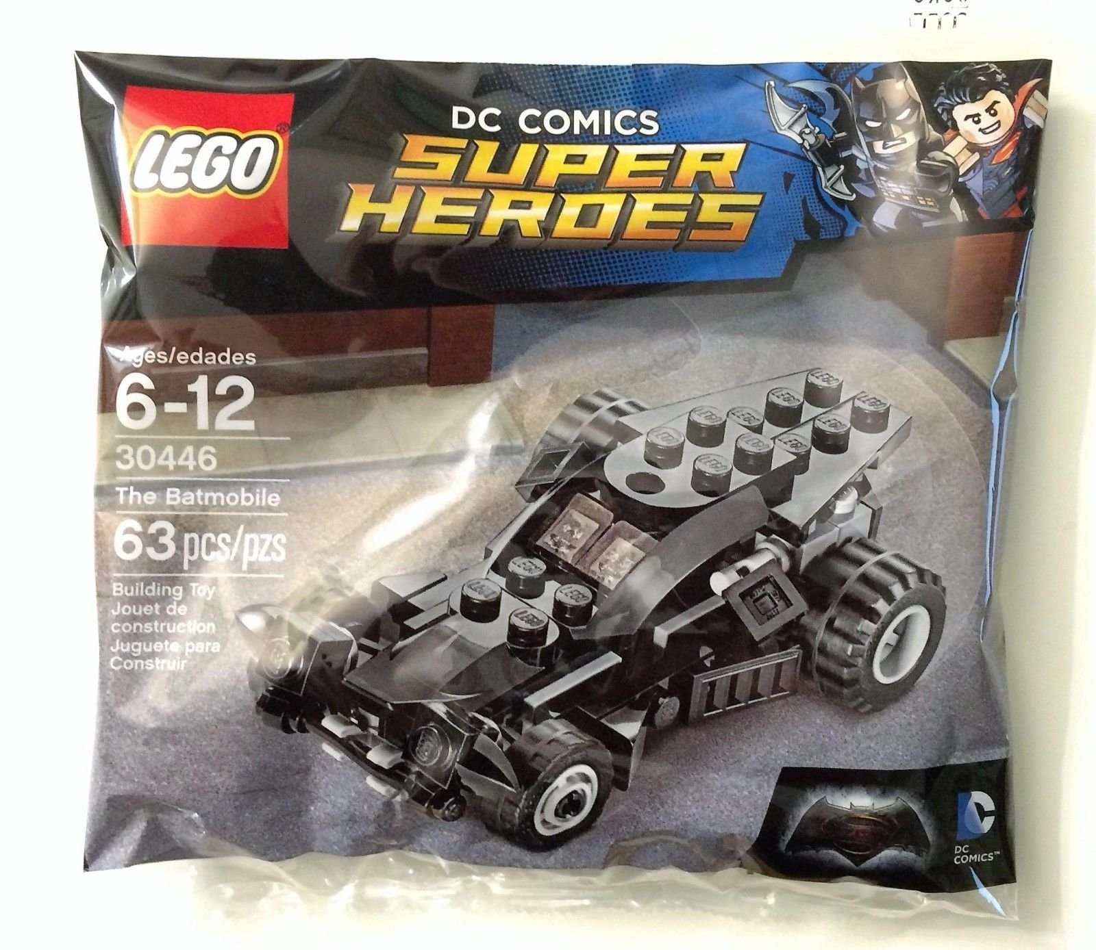LEGO DC Comics Super Heroes Batman vs Superman: Dawn of Justice Mini Batmobile (30446)