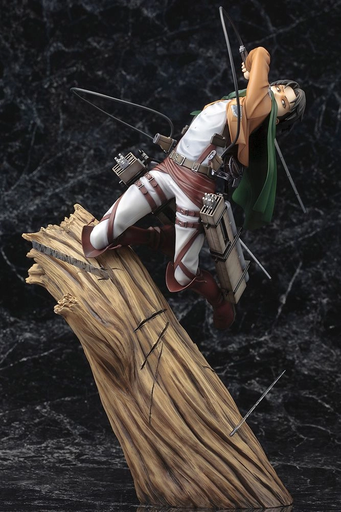 Levi - Attack on Titan (28 cm)
