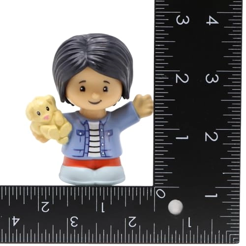 HVT37 - Replacement Mom Figure Holding a Puppy
