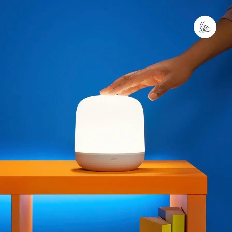 Hero - 100-240 V White 9W