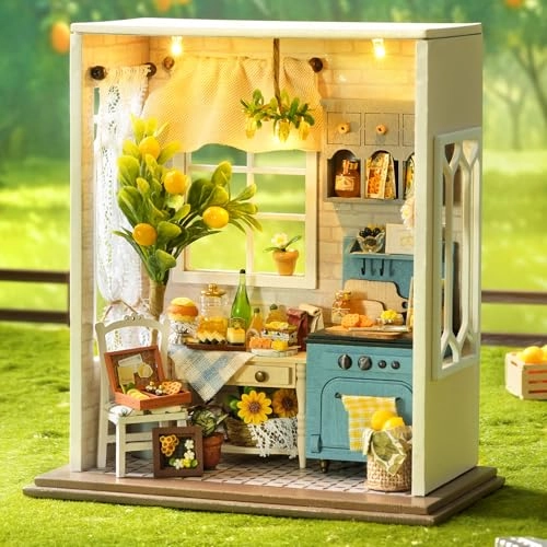 Book Nook Kit - Animal, Beach, Christmas, Fantasy, Floral, Forest, Halloween, Movie, Music, Princess 1:24