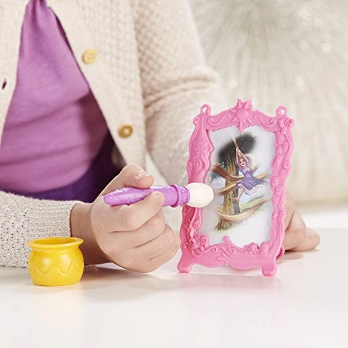 Rapunzel’s Water Reveal Canvas - 1 piece(s) easel paintbrush water bowl canvas