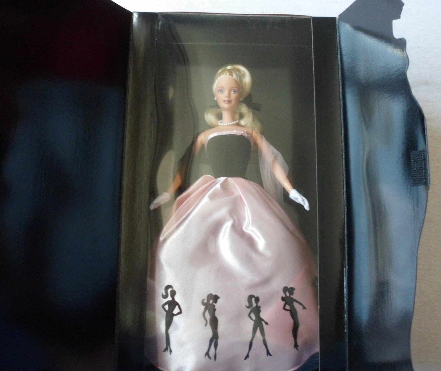 Mattel Timeless Silhouette - Blonde Special Edition