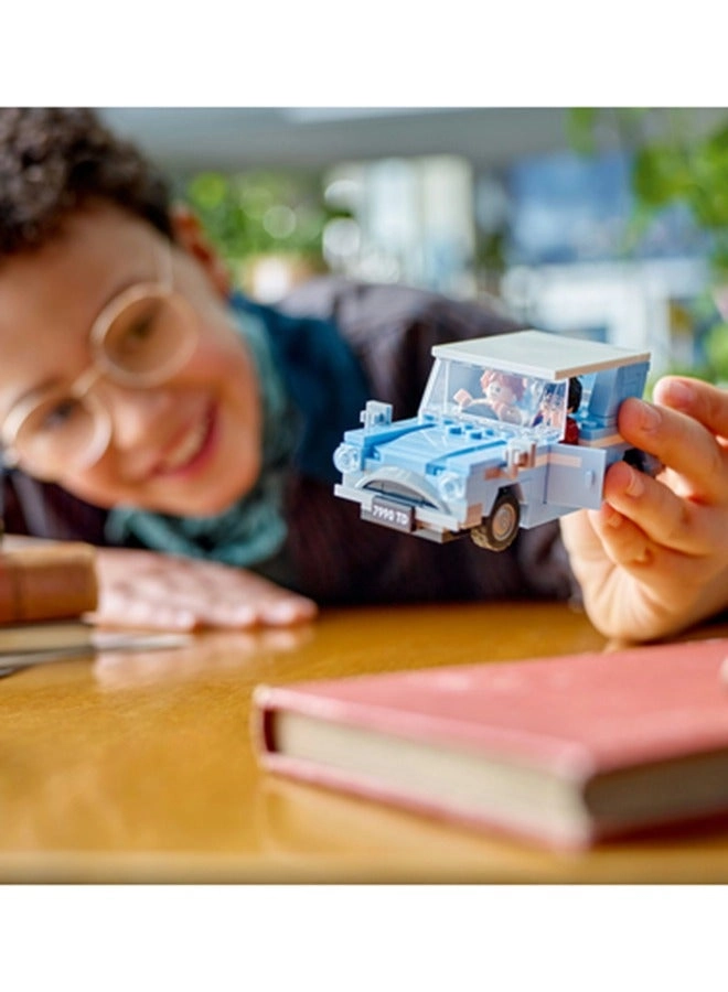 Harry Potter LEGO Flying Ford Anglia (76424) - Buildable model Ron Weasley minifigure Hedwig figure