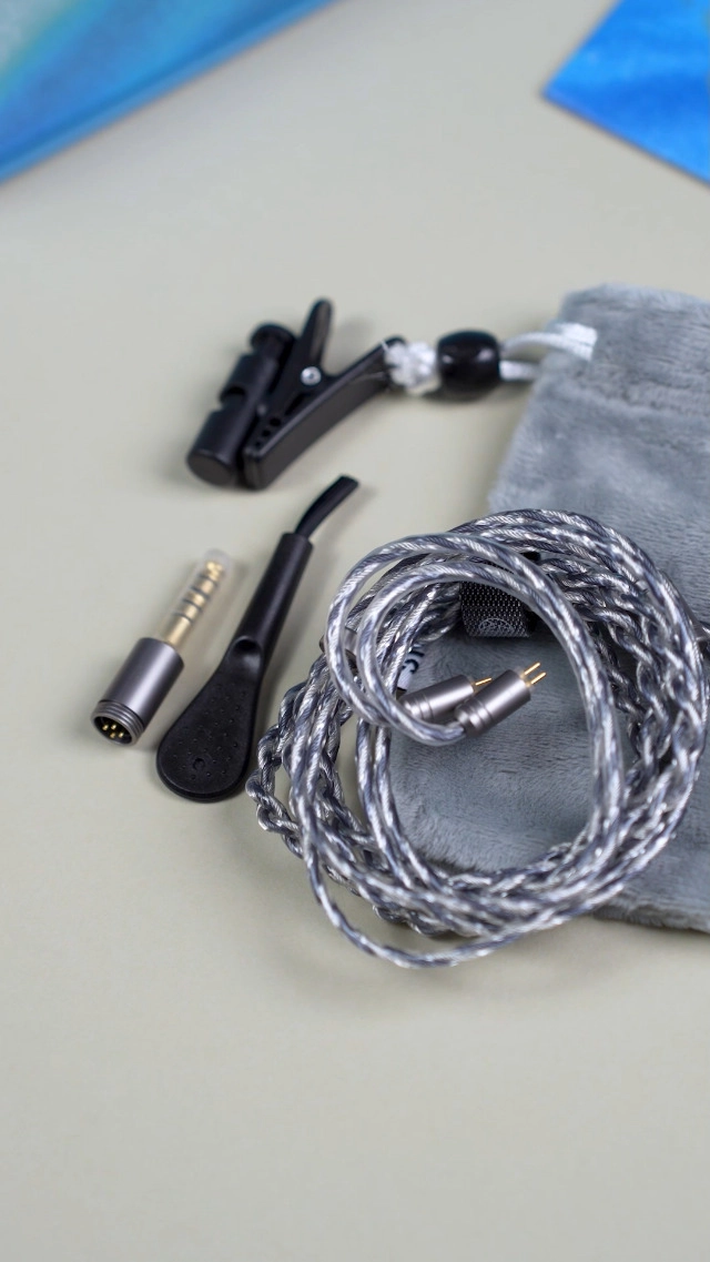 Xenns Mangird Tea PRO Wired Earbud