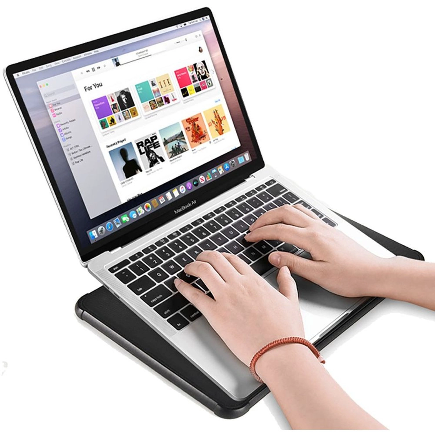 Defender Stand Case for 16.2-Inch MacBook