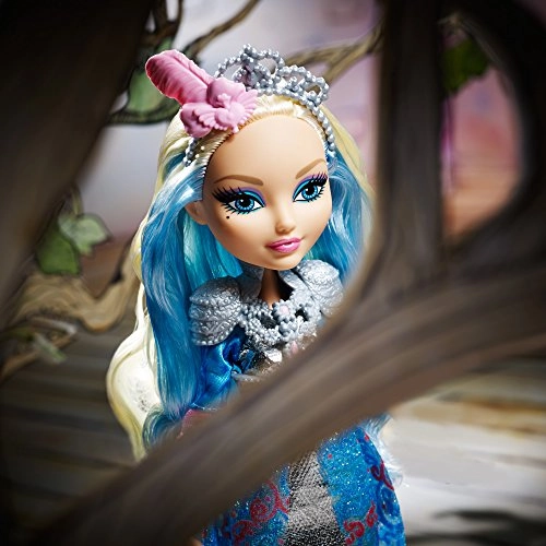 Darling Charming Doll - Plastic Posable Ever After High