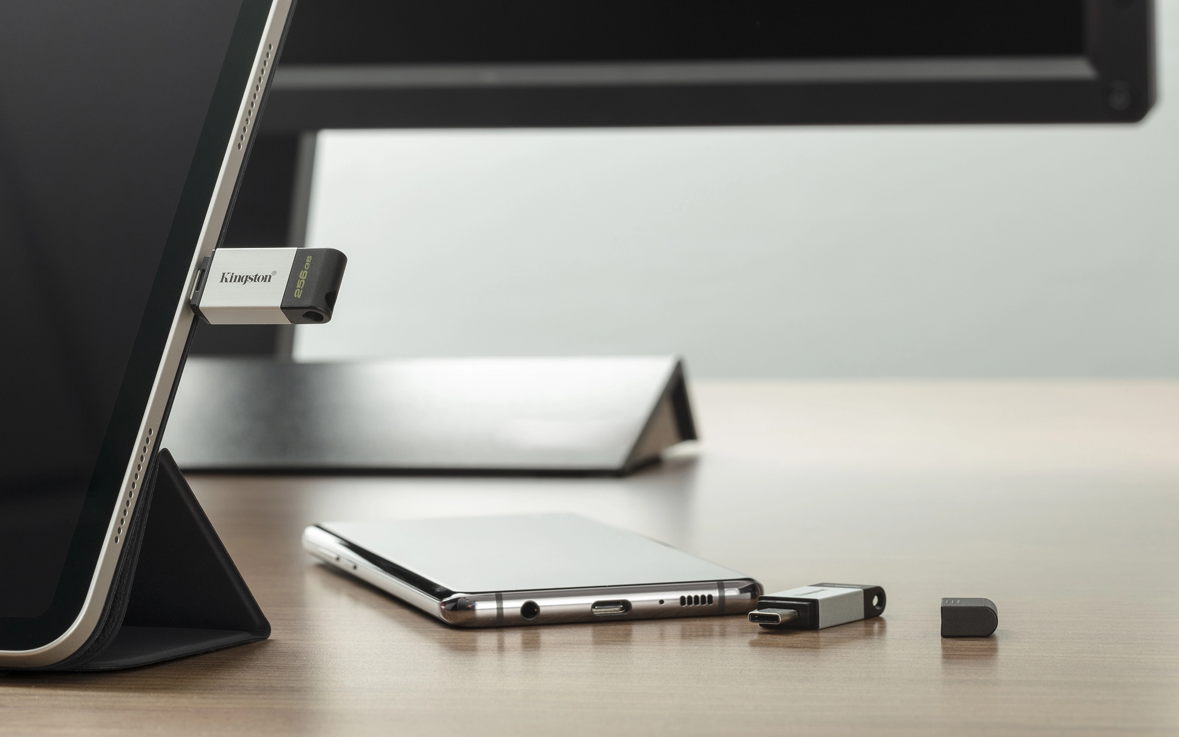 DataTraveler micro - USB 3.2 256GB