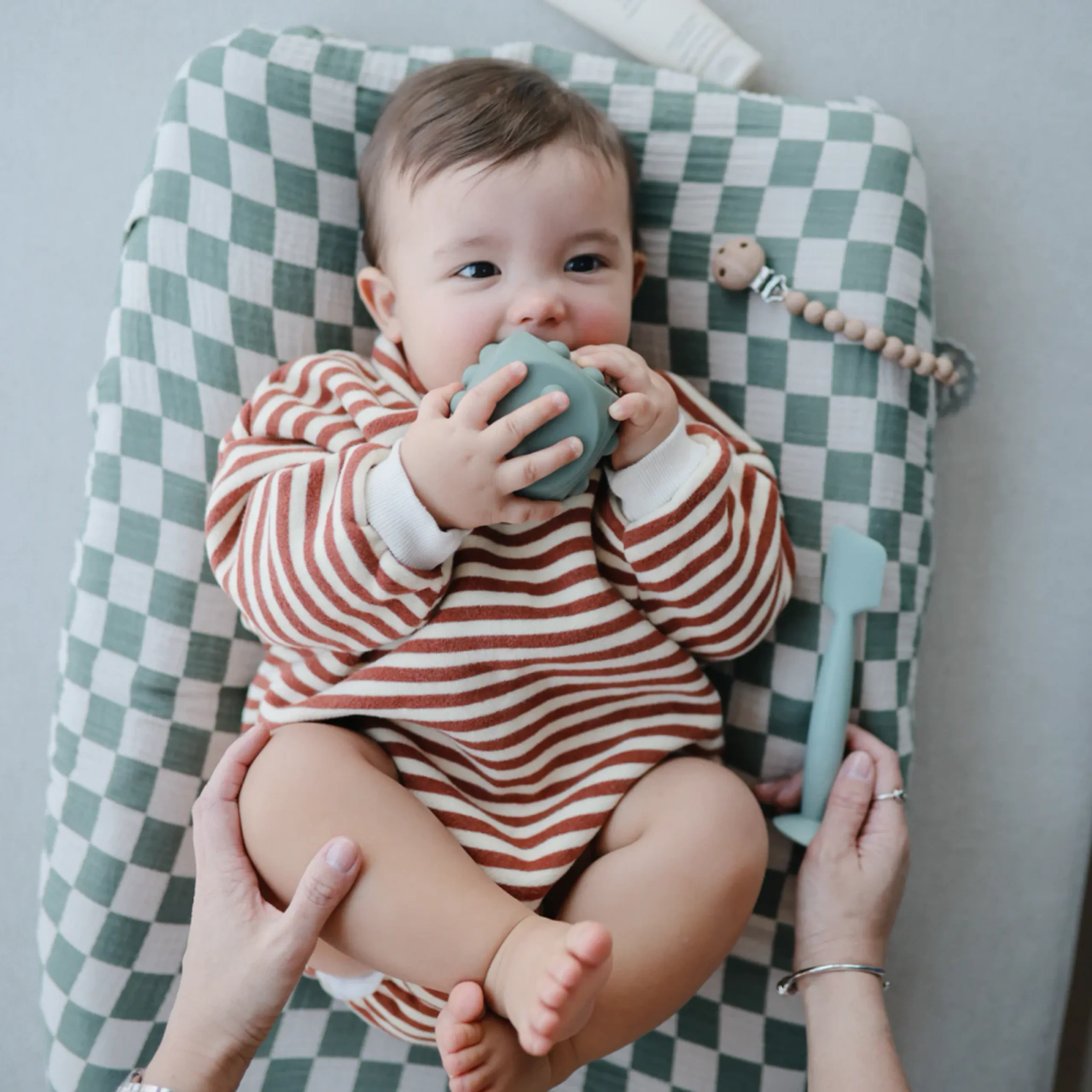 Dice Press - 10 months+ 2 pieces