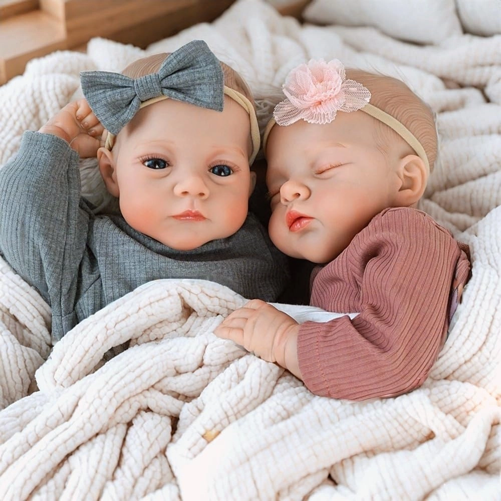 Reborn Baby Doll - 19 Inch 48cm Silicone Vinyl Bundle