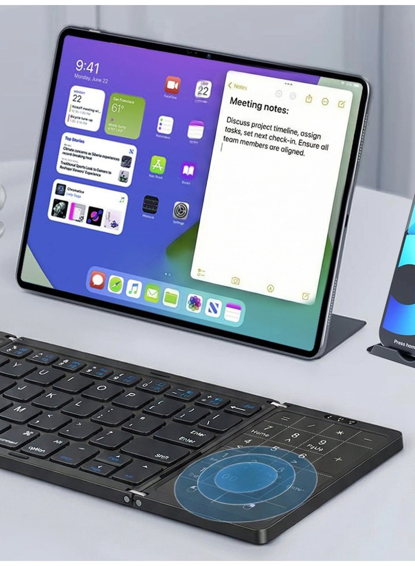 Minima Slim Folding Keyboard - EN/AR Wireless