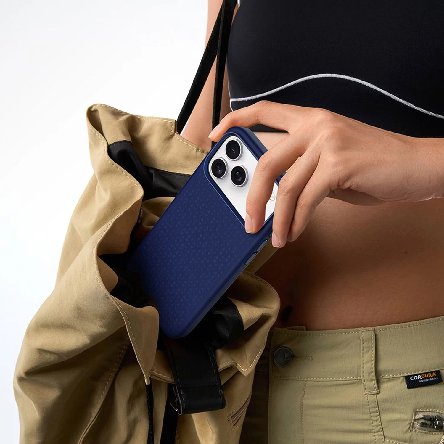 Fiora Silicone Case with MagSafe for iPhone 17 Pro Max