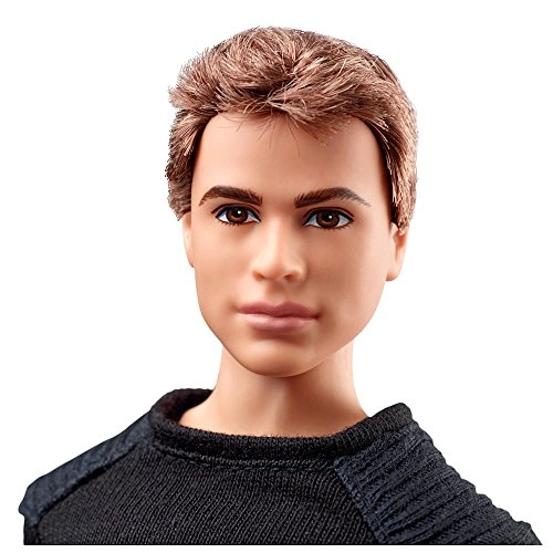 Four Doll - Plastic Divergent Ages 15+