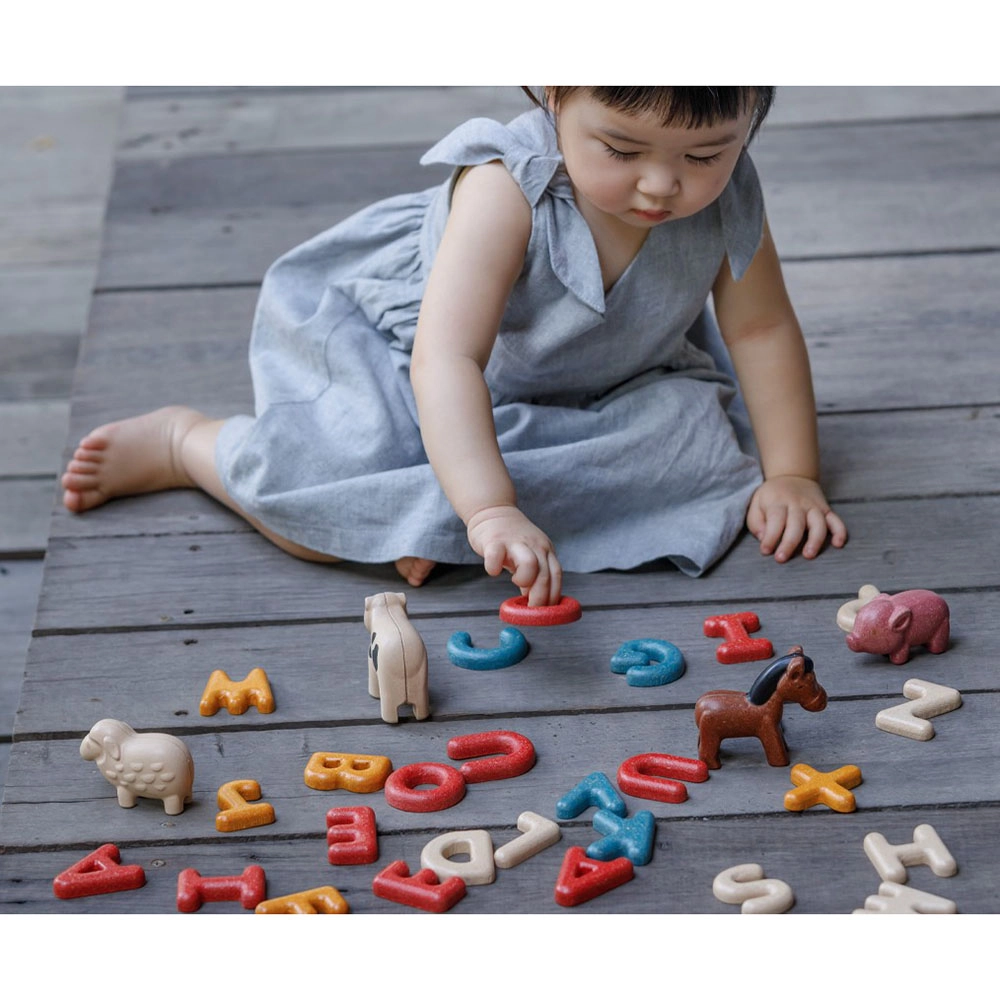 Upper Case Alphabet - 3 + 31 pieces