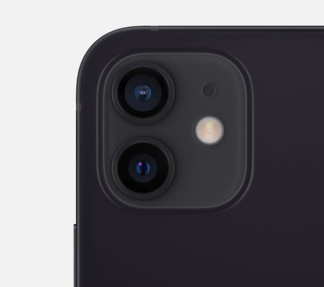 Dual‑camera system Welcome to the dark side.