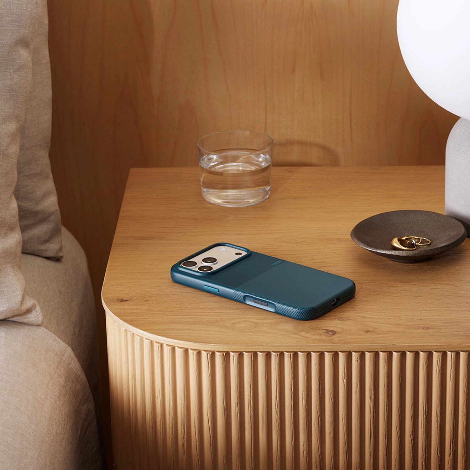 Rugged Case with MagSafe for iPhone 17 Pro Max