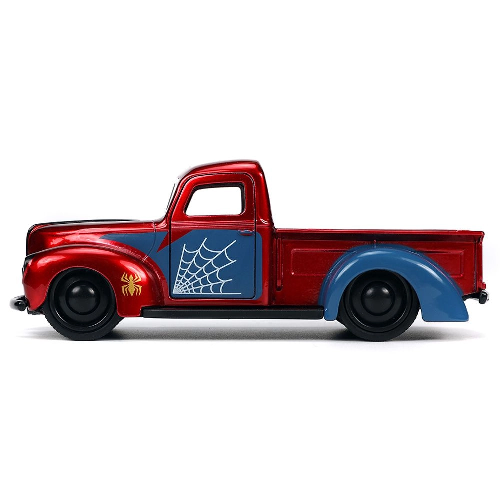 Marvel 1941 Ford Pick Up with Spider-Man Figure - 1:32