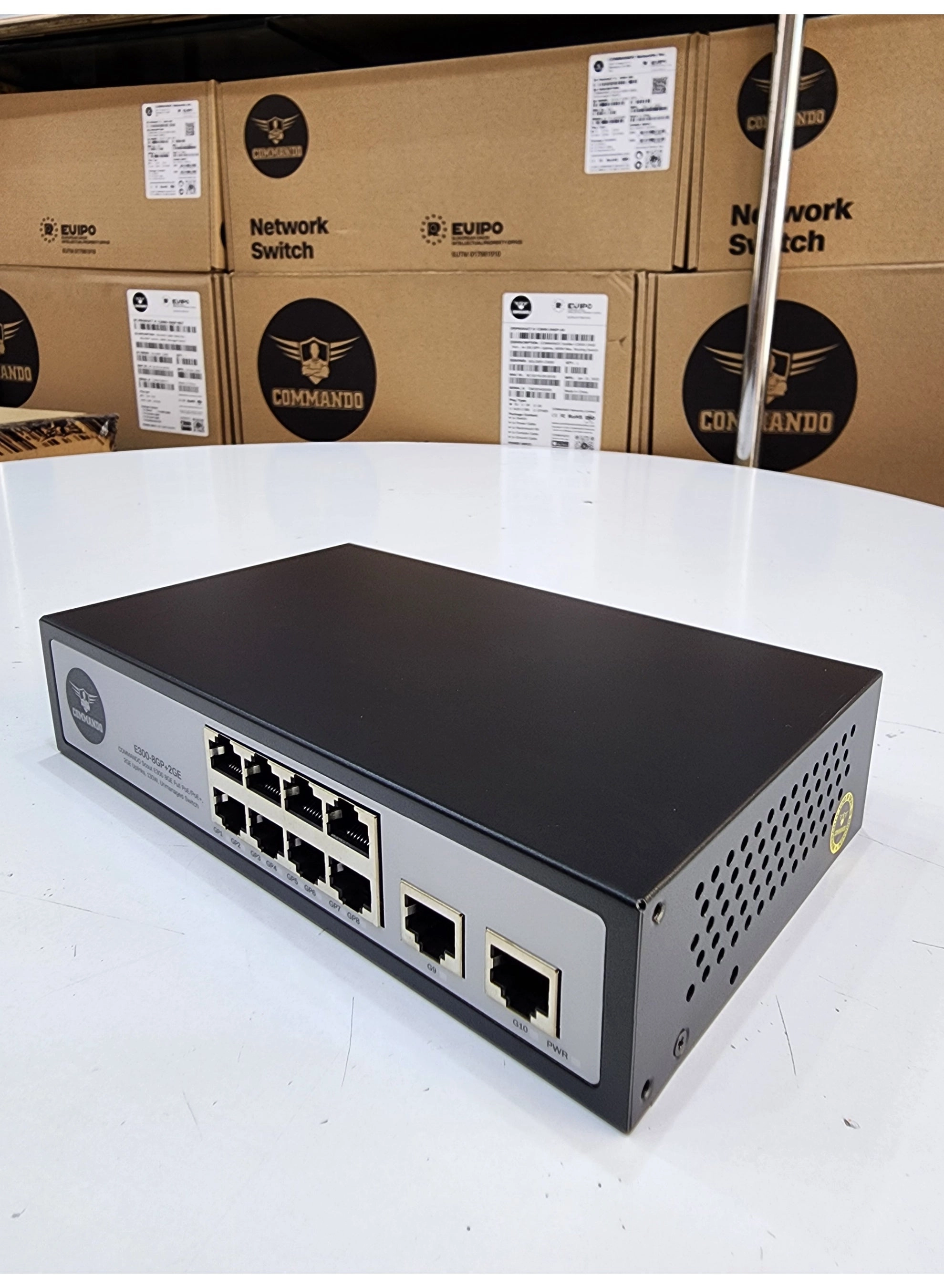 E300-8GP+2GE 10-Ports
