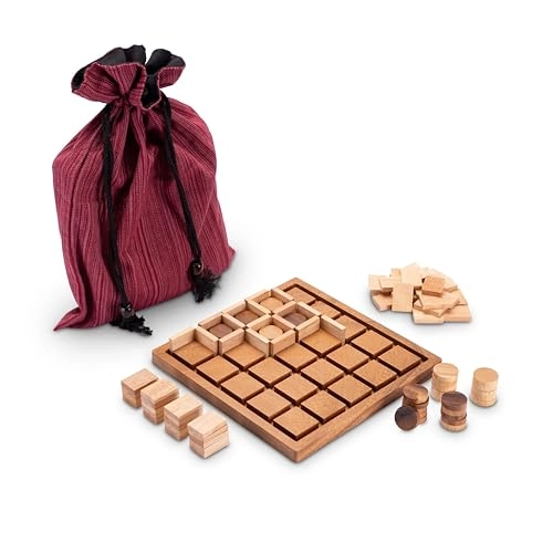 Dots and Boxes - Wooden Strategy Game